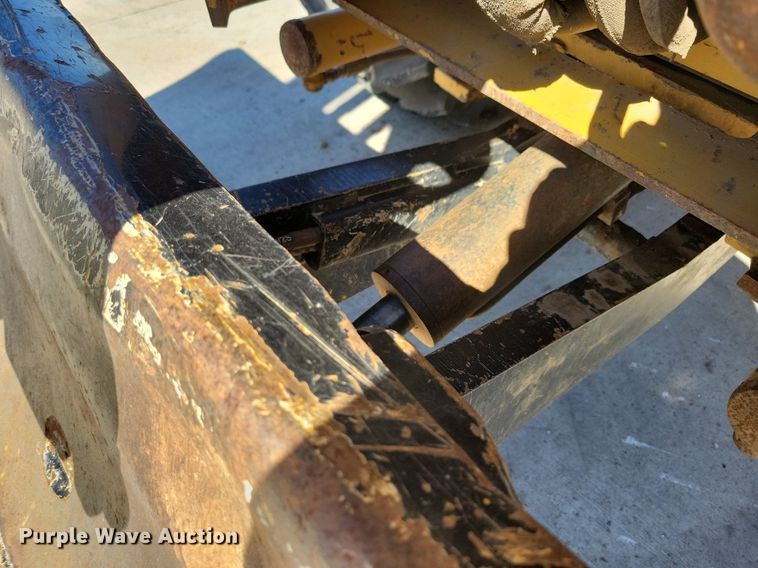 image for item DG0417 2008 Vermeer RTX1250 trencher