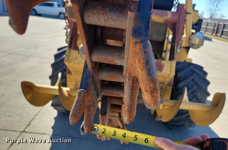 image for item DG0417 2008 Vermeer RTX1250 trencher