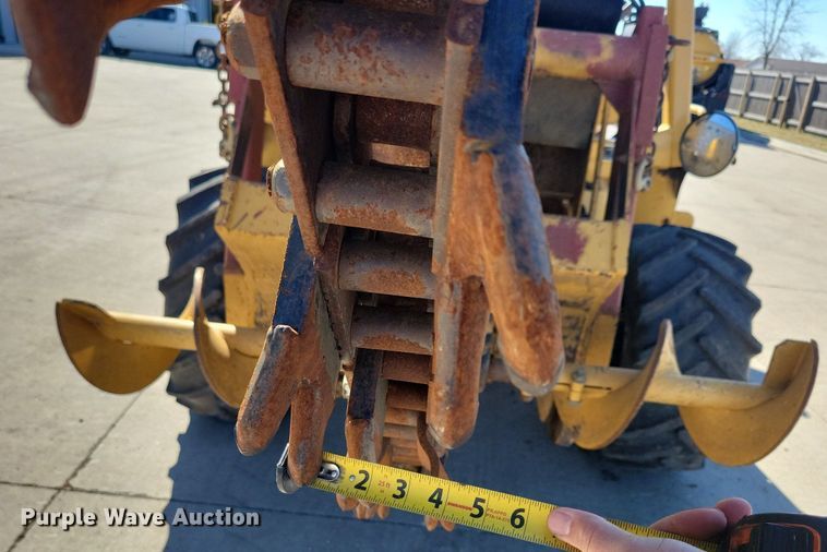 image for item DG0417 2008 Vermeer RTX1250 trencher