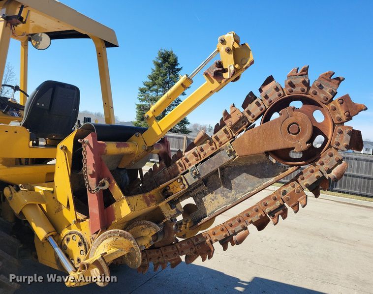 image for item DG0417 2008 Vermeer RTX1250 trencher