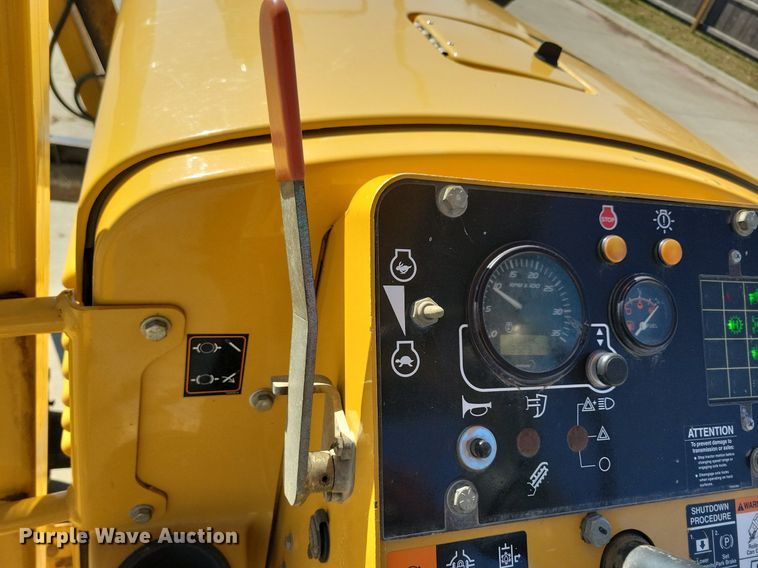 image for item DG0417 2008 Vermeer RTX1250 trencher