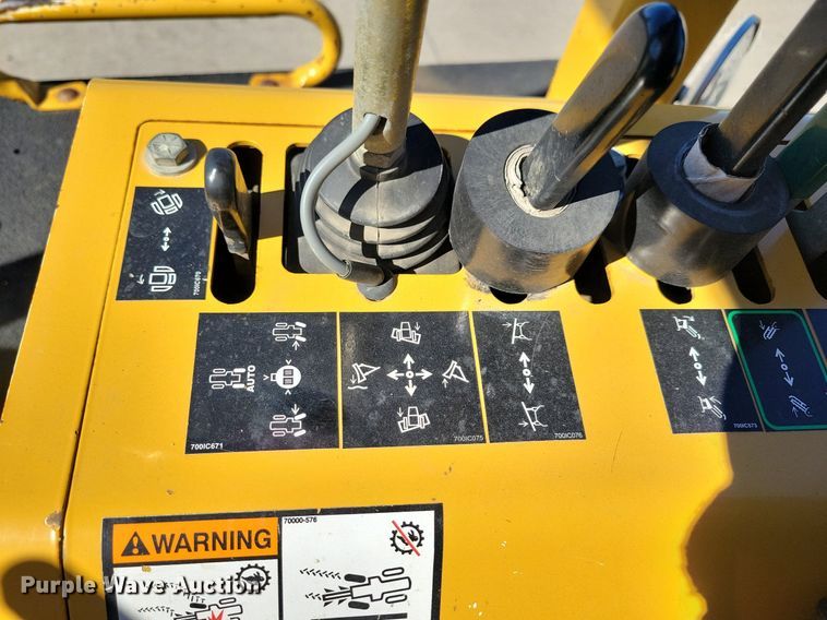 image for item DG0417 2008 Vermeer RTX1250 trencher