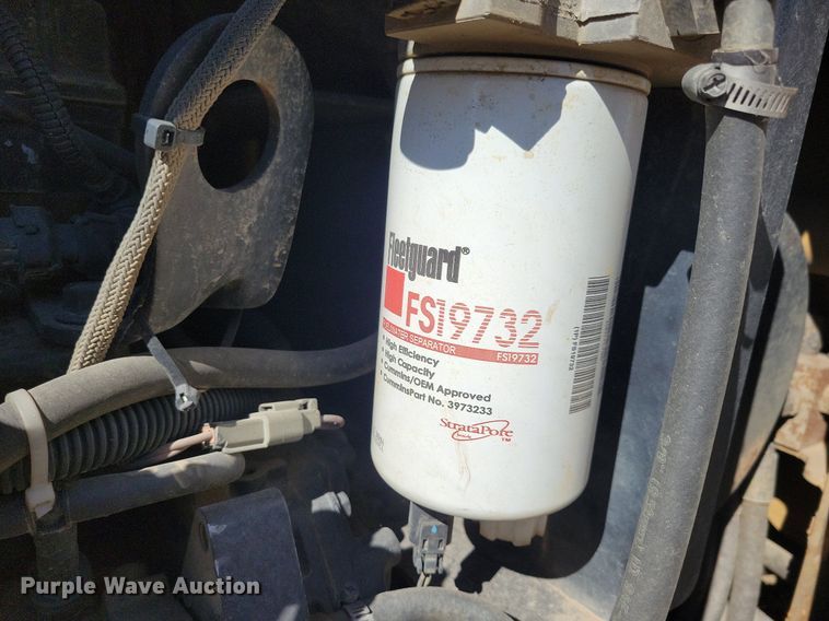 image for item DG0417 2008 Vermeer RTX1250 trencher