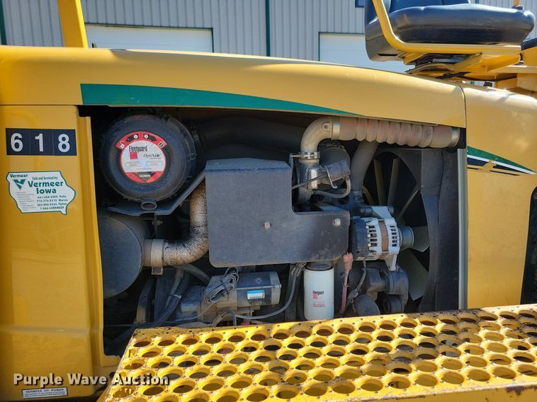 image for item DG0417 2008 Vermeer RTX1250 trencher