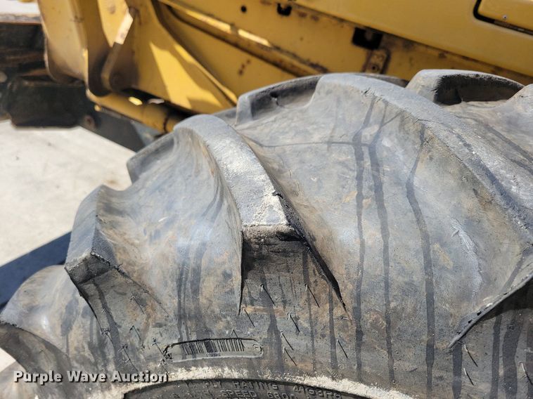 image for item DG0417 2008 Vermeer RTX1250 trencher