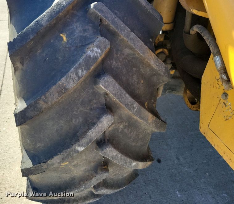 image for item DG0417 2008 Vermeer RTX1250 trencher