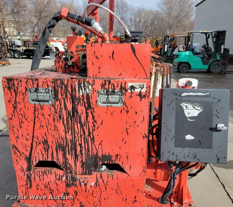 image for item DG0429 2013 Crafco EZ500 Series II melter applicator