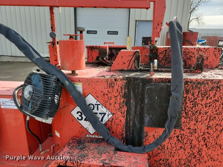 image for item DG0429 2013 Crafco EZ500 Series II melter applicator