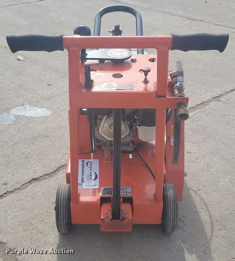 image for item DG0430 Clipper C13PE concrete saw