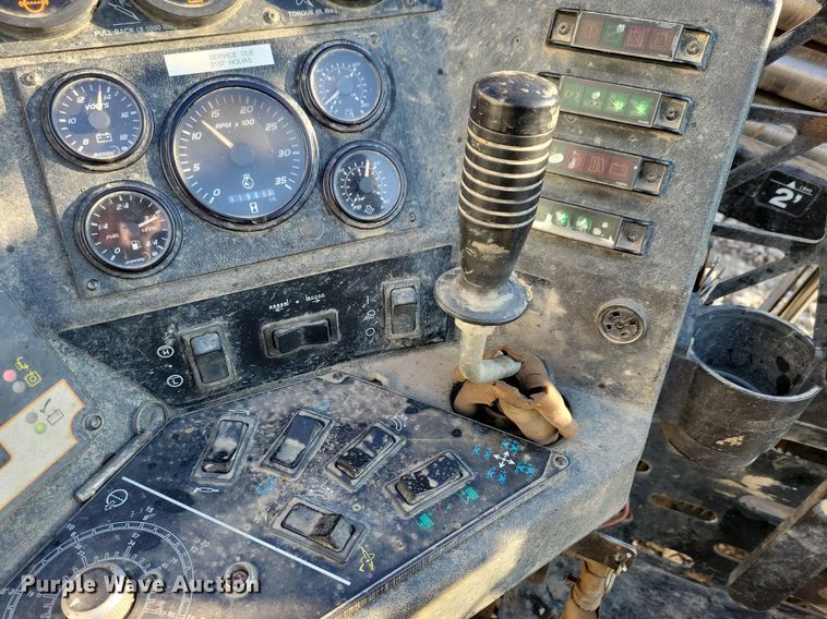 image for item DG0431 2012 Ditch Witch JT2020 directional boring unit