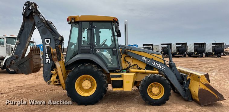 image for item DG4267 2014 John Deere 310SK backhoe