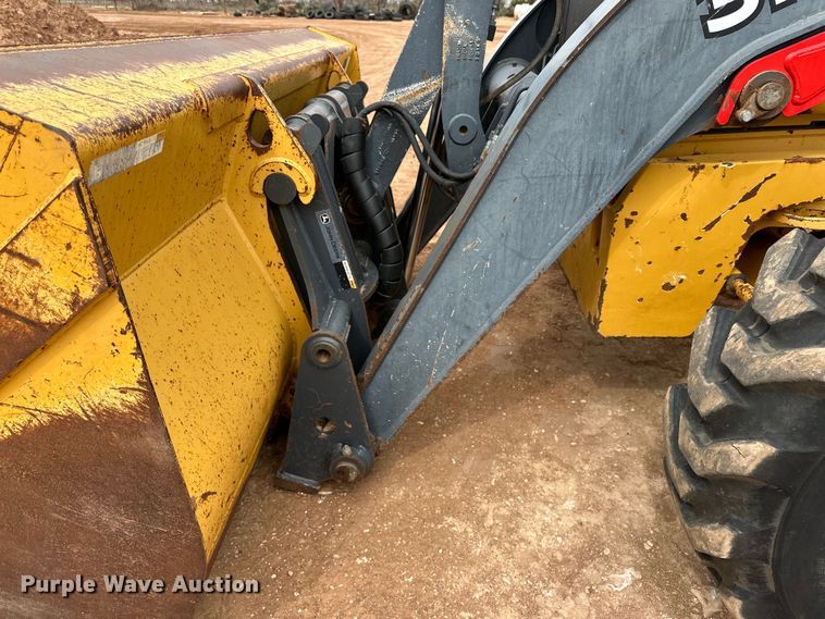 image for item DG4267 2014 John Deere 310SK backhoe
