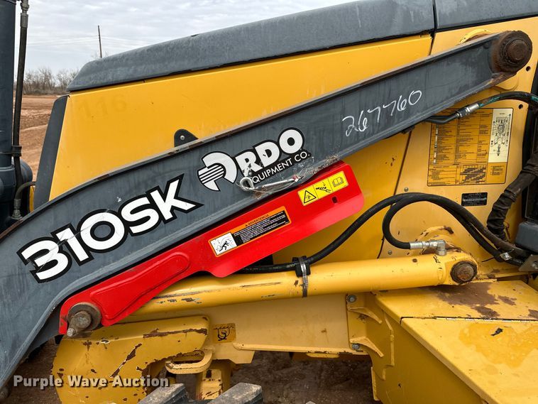 image for item DG4267 2014 John Deere 310SK backhoe