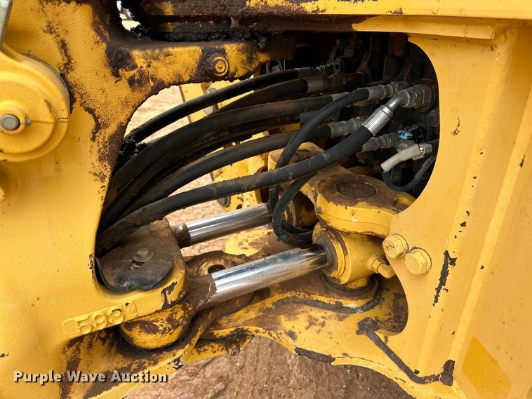 image for item DG4267 2014 John Deere 310SK backhoe