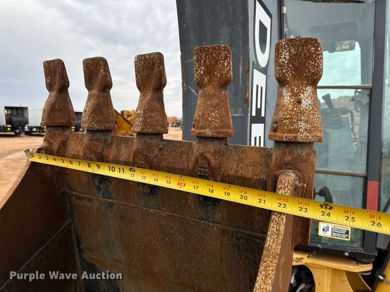 image for item DG4267 2014 John Deere 310SK backhoe