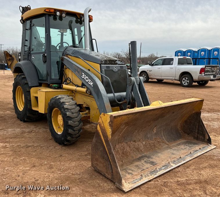 image for item DG4268 2012 John Deere 310SK backhoe