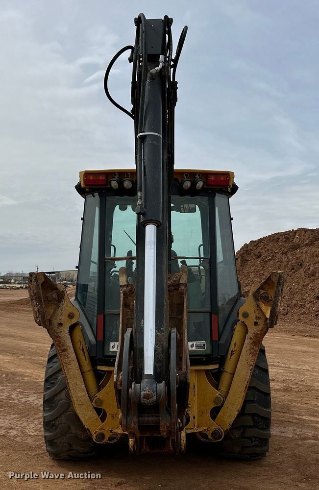 image for item DG4268 2012 John Deere 310SK backhoe