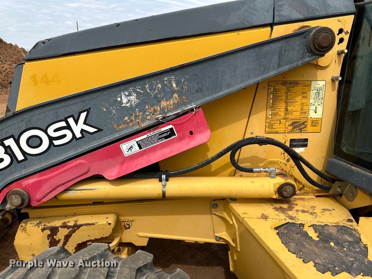 image for item DG4268 2012 John Deere 310SK backhoe