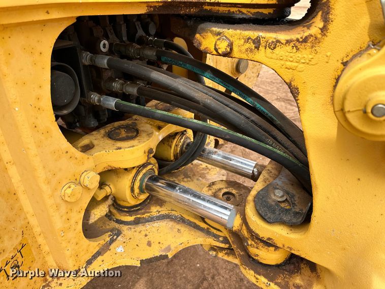 image for item DG4268 2012 John Deere 310SK backhoe