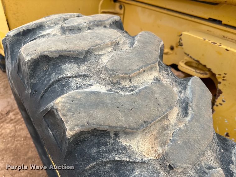 image for item DG4268 2012 John Deere 310SK backhoe