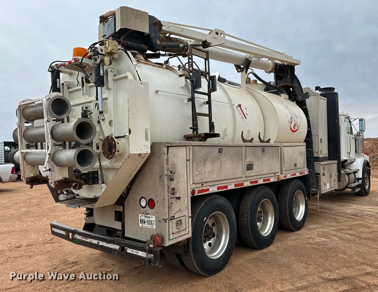 2013 Western Star 4900 hydrovac truck in Snyder, TX Item DG4269 for