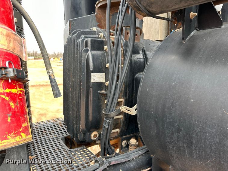 image for item DG4269 2013 Western Star 4900 hydrovac truck