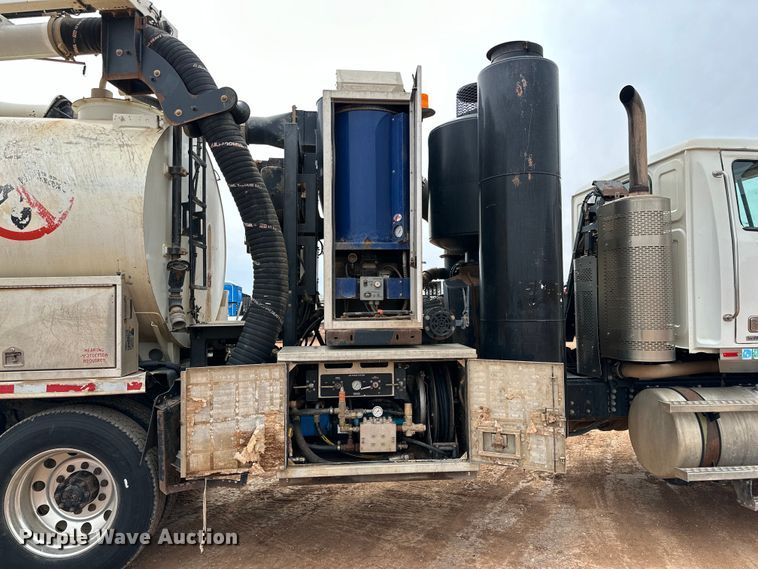 2013 Western Star 4900 hydrovac truck in Snyder, TX Item DG4269 for