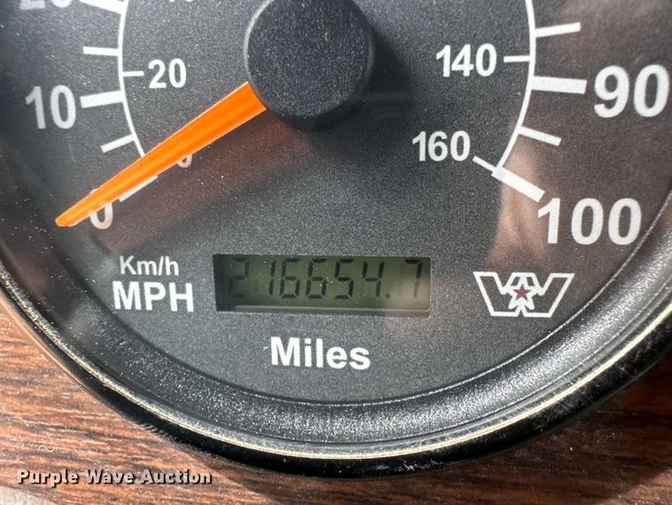 image for item DG4269 2013 Western Star 4900 hydrovac truck