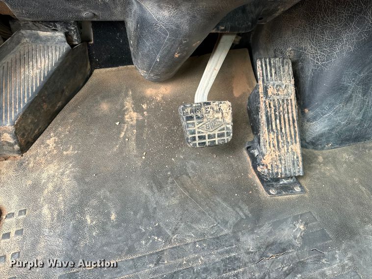 image for item DG4269 2013 Western Star 4900 hydrovac truck