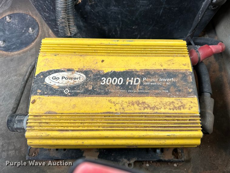 image for item DG4269 2013 Western Star 4900 hydrovac truck