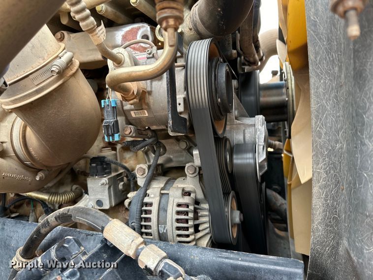 image for item DG4269 2013 Western Star 4900 hydrovac truck