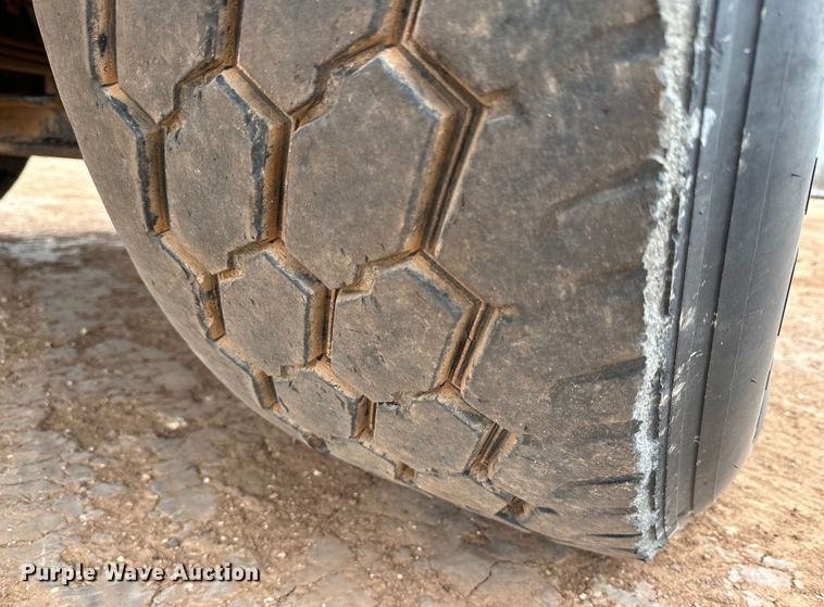 image for item DG4269 2013 Western Star 4900 hydrovac truck