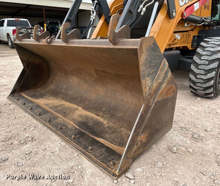 image for item DG4272 2019 Case 580 Super N backhoe