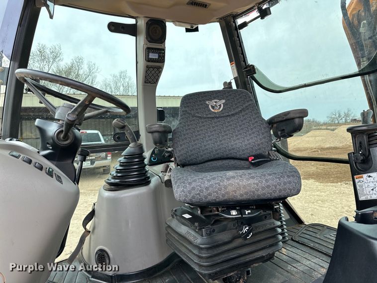 image for item DG4272 2019 Case 580 Super N backhoe