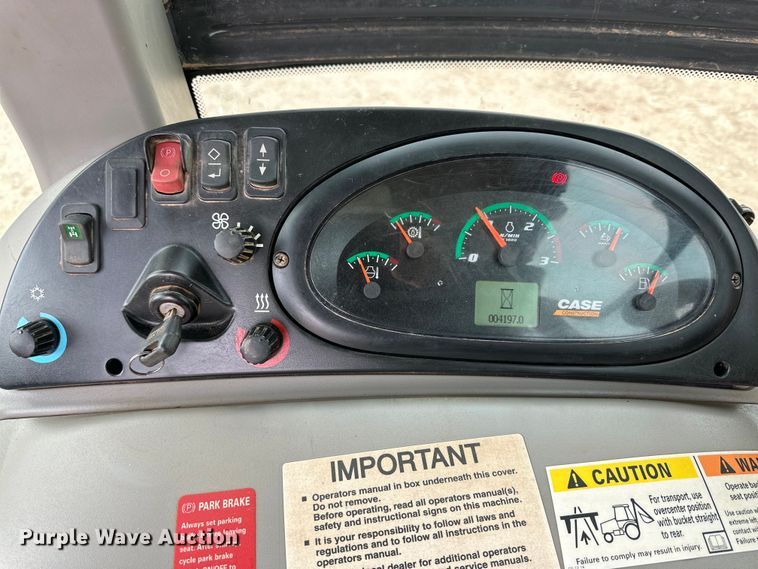 image for item DG4272 2019 Case 580 Super N backhoe