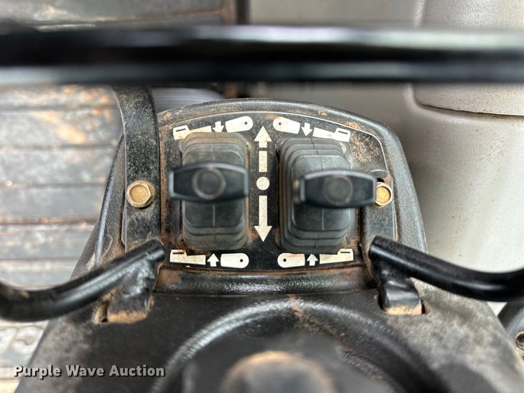 image for item DG4272 2019 Case 580 Super N backhoe