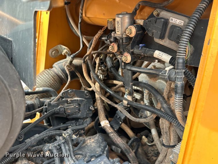 image for item DG4272 2019 Case 580 Super N backhoe