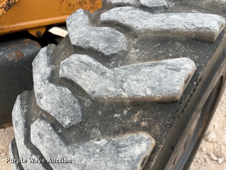 image for item DG4272 2019 Case 580 Super N backhoe