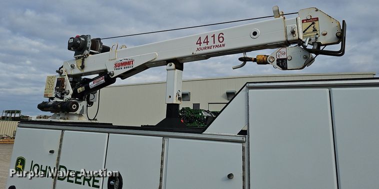 image for item DK0555 2015 Dodge Ram 5500HD utility / service truck