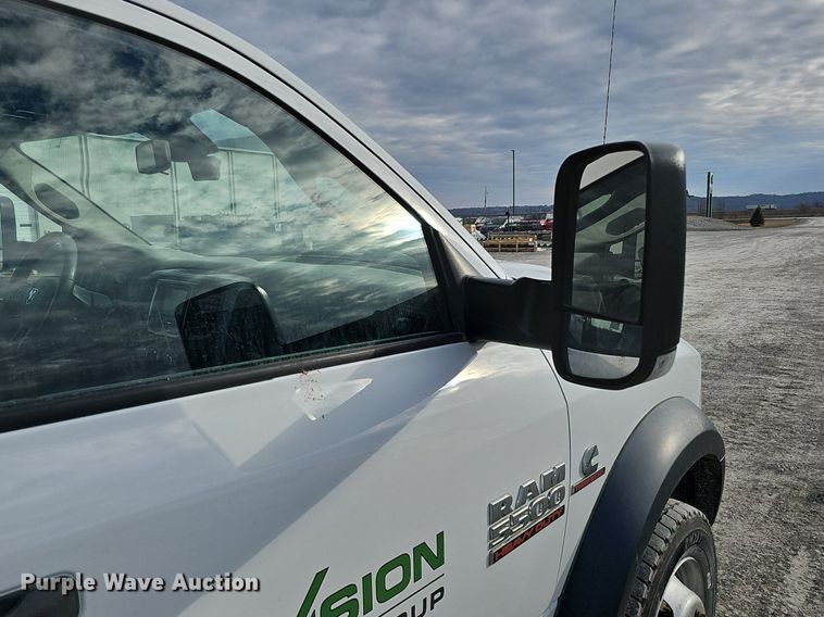 image for item DK0555 2015 Dodge Ram 5500HD utility / service truck