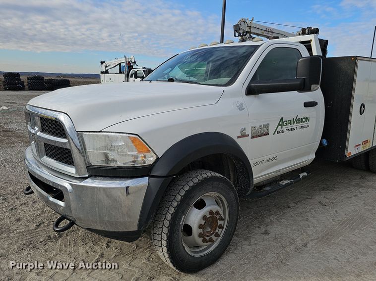 image for item DK0555 2015 Dodge Ram 5500HD utility / service truck