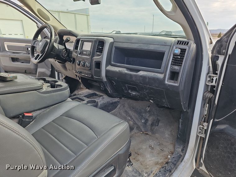 image for item DK0555 2015 Dodge Ram 5500HD utility / service truck