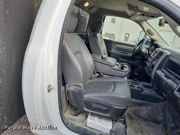 image for item DK0555 2015 Dodge Ram 5500HD utility / service truck