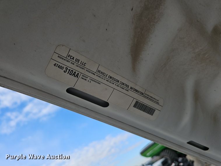 image for item DK0555 2015 Dodge Ram 5500HD utility / service truck