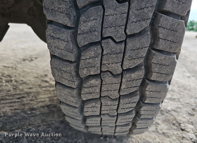 image for item DK0555 2015 Dodge Ram 5500HD utility / service truck