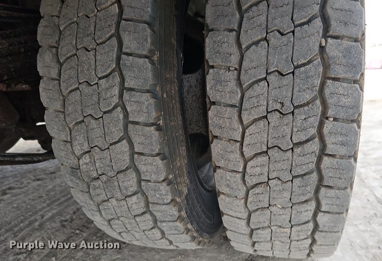 image for item DK0555 2015 Dodge Ram 5500HD utility / service truck