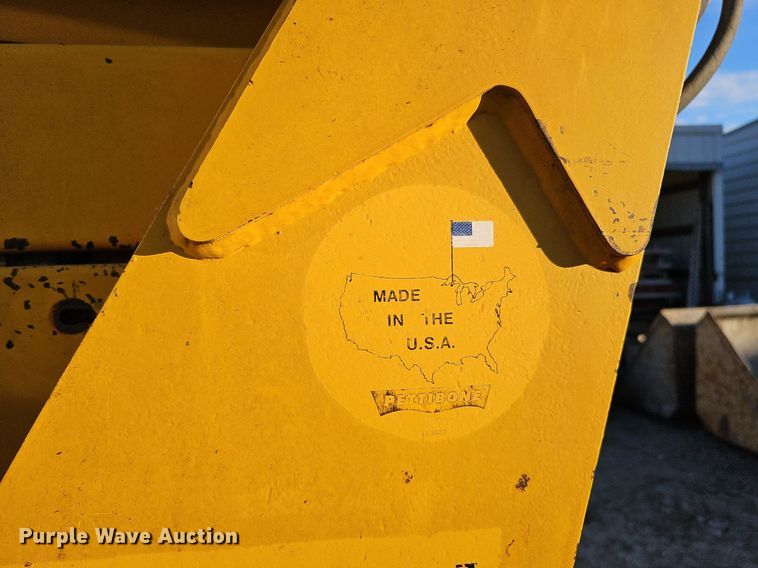 image for item DK0577 1995 Pettibone 8042 telehandler