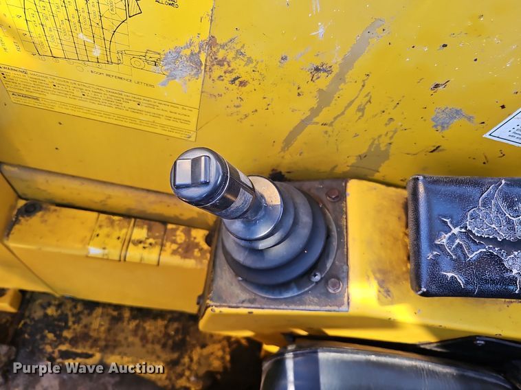 image for item DK0577 1995 Pettibone 8042 telehandler