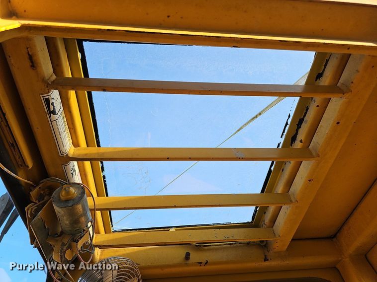 image for item DK0577 1995 Pettibone 8042 telehandler