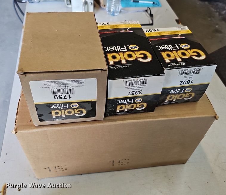 image for item DK0577 1995 Pettibone 8042 telehandler